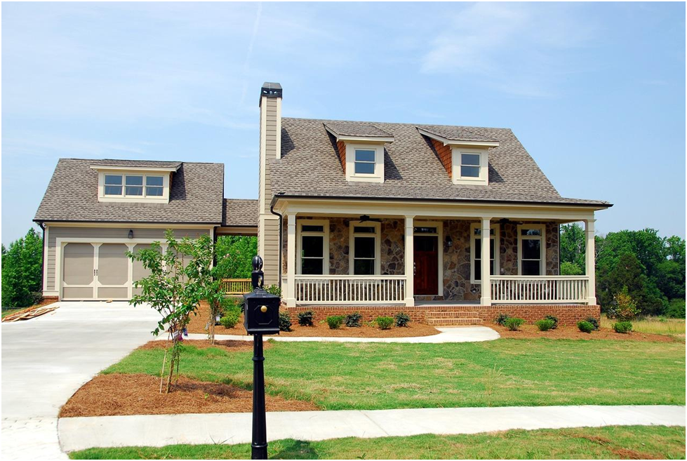 Top 4 Benefits of Maintaining Your Home Landscape
